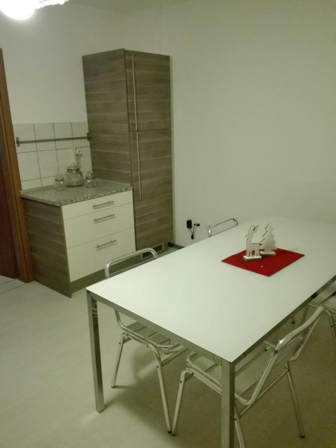 Girasole Grazioli 47 Bed & Breakfast Trento Luaran gambar